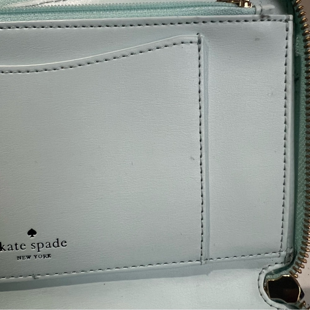 Kate Spade Graphic New Horizons Out Of Office Kaden Aqua Wallet. - Picture 4 of 9